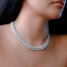 【Valentine’s Day Sale 💖】15MM Ladies Cuban Link Chain – The Crown Jewel of Style